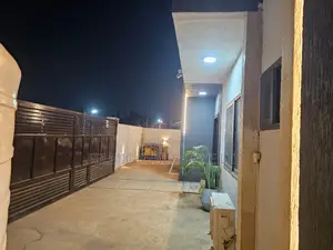 8bdrm Duplex in Felmic Real Estate, Accra Metropolitan for sale