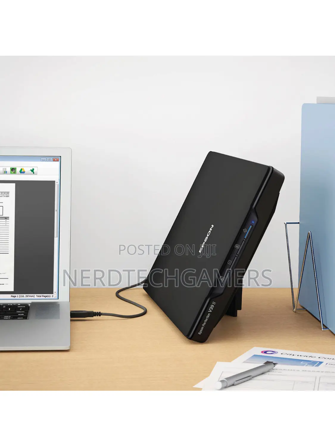 Epson Perfection V39 Color Photo and Document Flatbed Scann