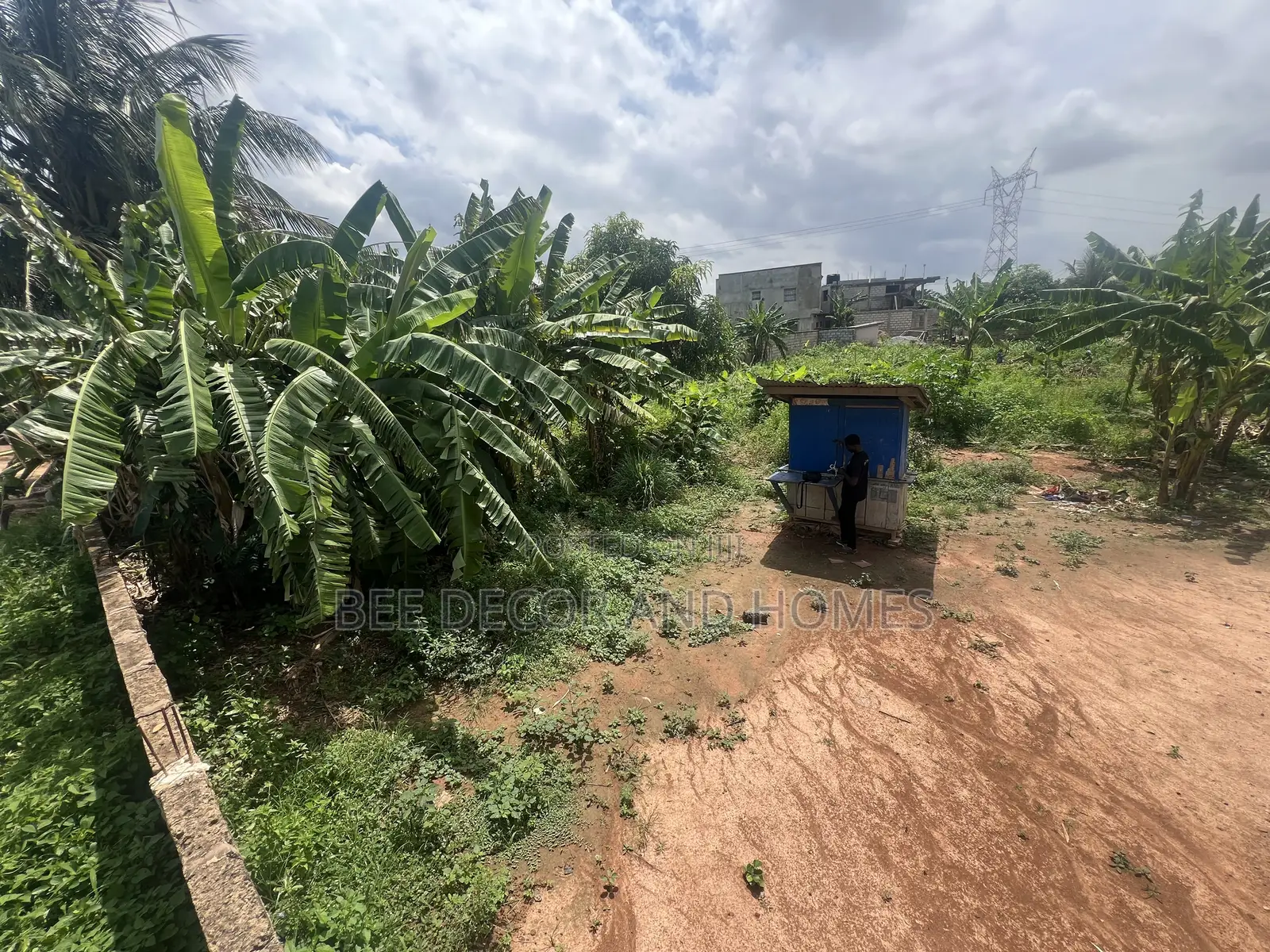 5bdrm House in Bee Decor & Homes, Abokobi for sale