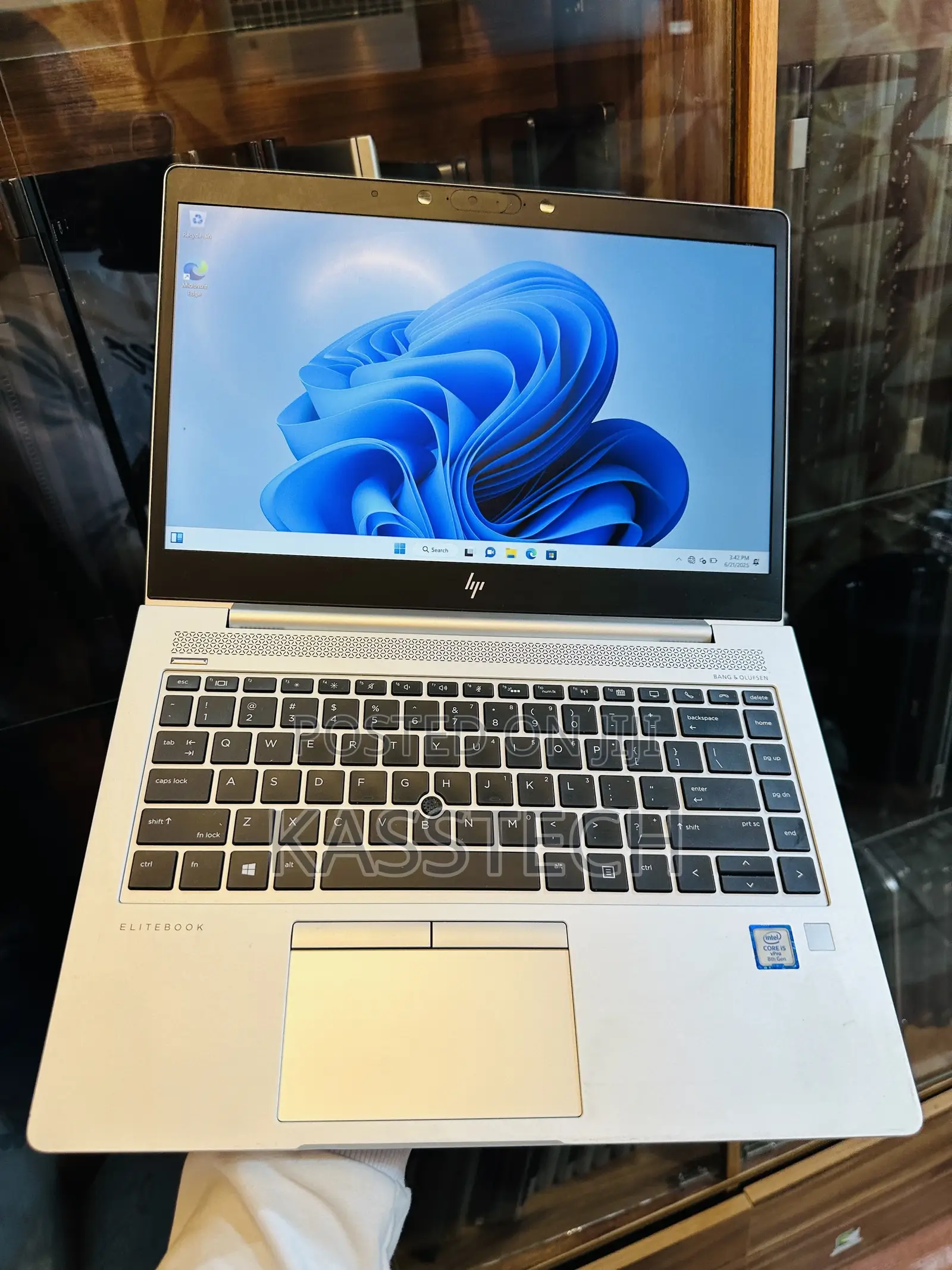 Laptop HP EliteBook 840 G6 8GB Intel Core I5 SSD 256GB