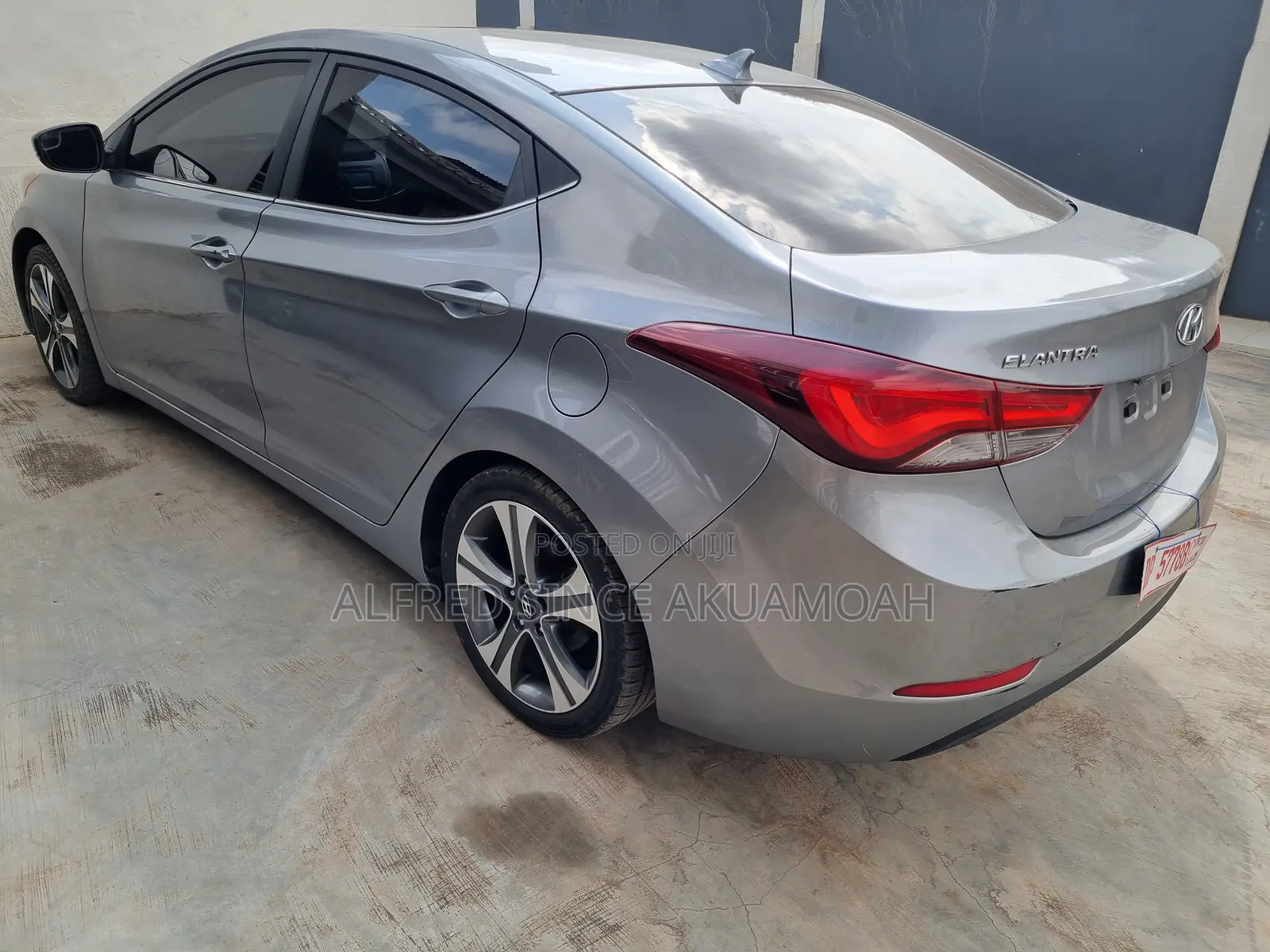 Hyundai Elantra Limited PZEV 4dr Sedan (1.8L 4cyl 6A) 2015 Gray