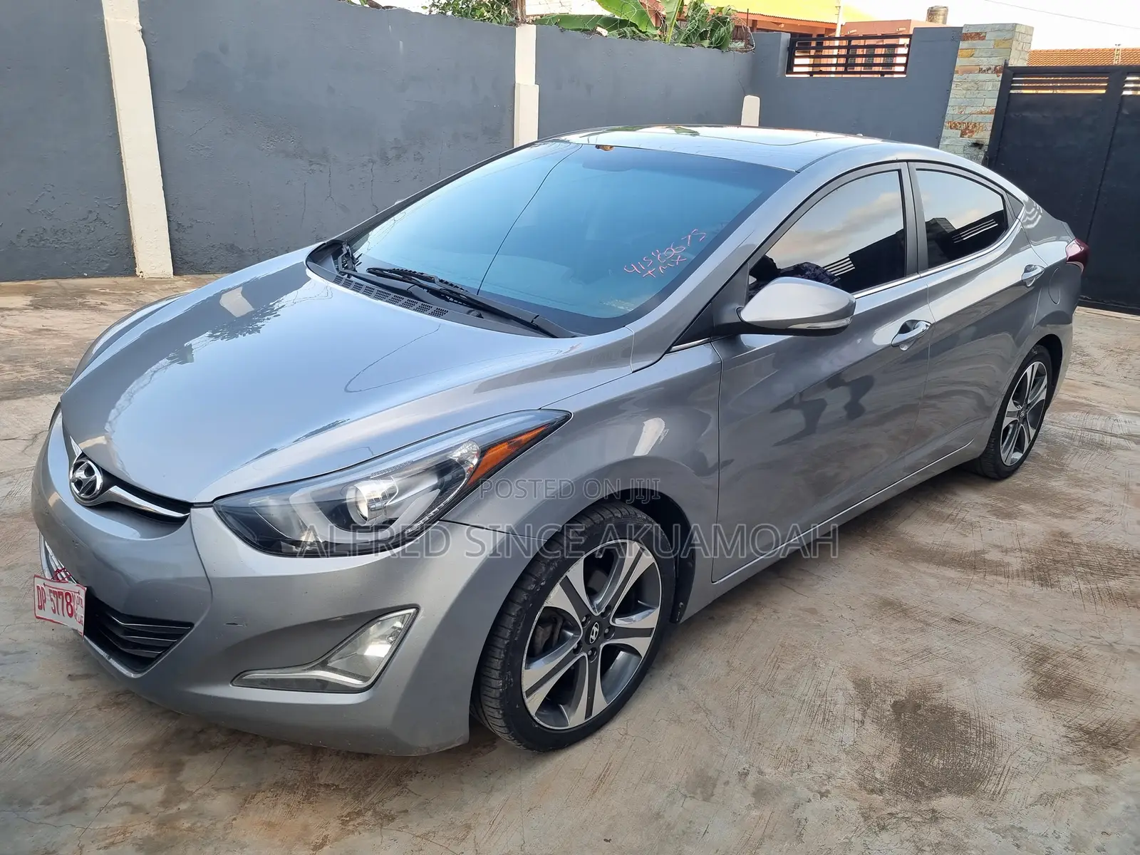 Hyundai Elantra Limited PZEV 4dr Sedan (1.8L 4cyl 6A) 2015 Gray