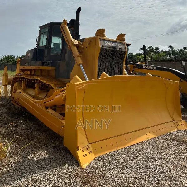 Good Condition 2024 Used Sd32s Crawler Bulldozer 175kw