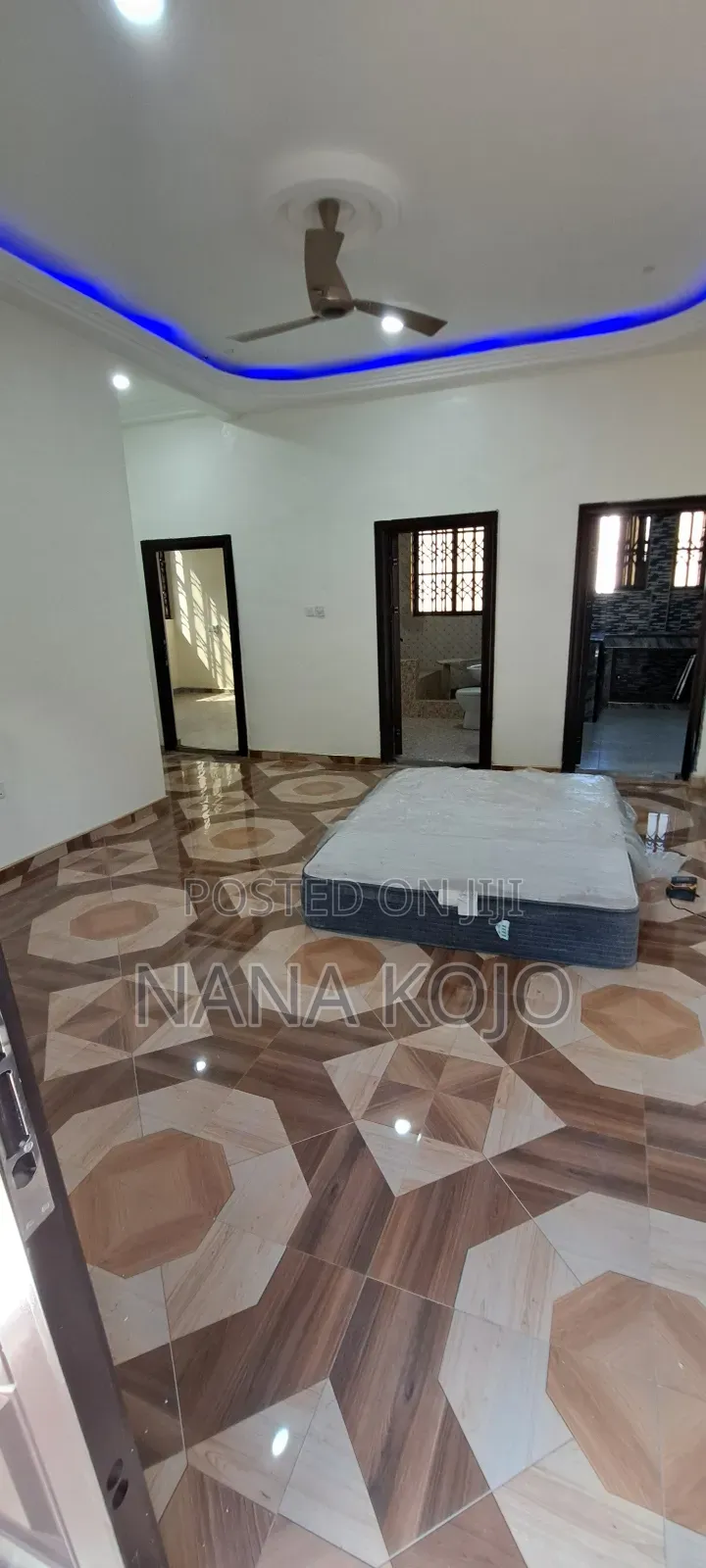 2bdrm Apartment in Atonsu Esreso 1Yr, Kumasi Metropolitan for rent