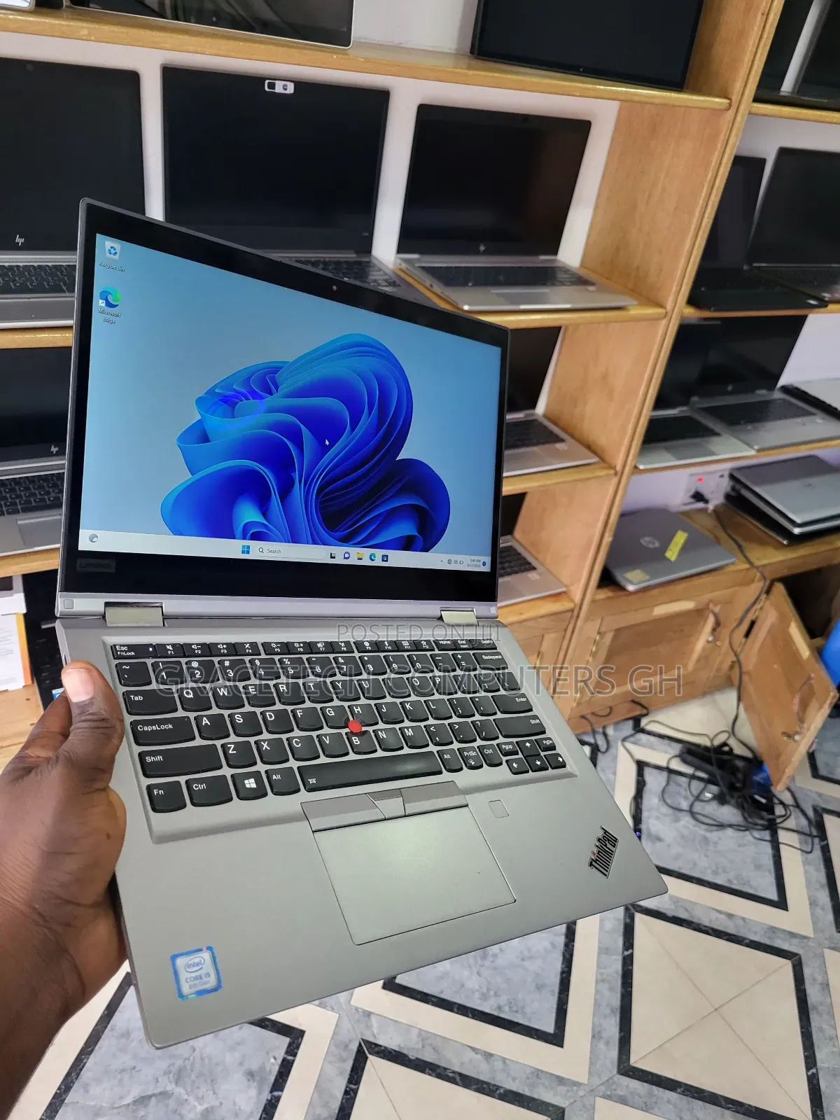 Laptop Lenovo ThinkPad X390 Yoga 8GB Intel Core I5 SSD 256GB