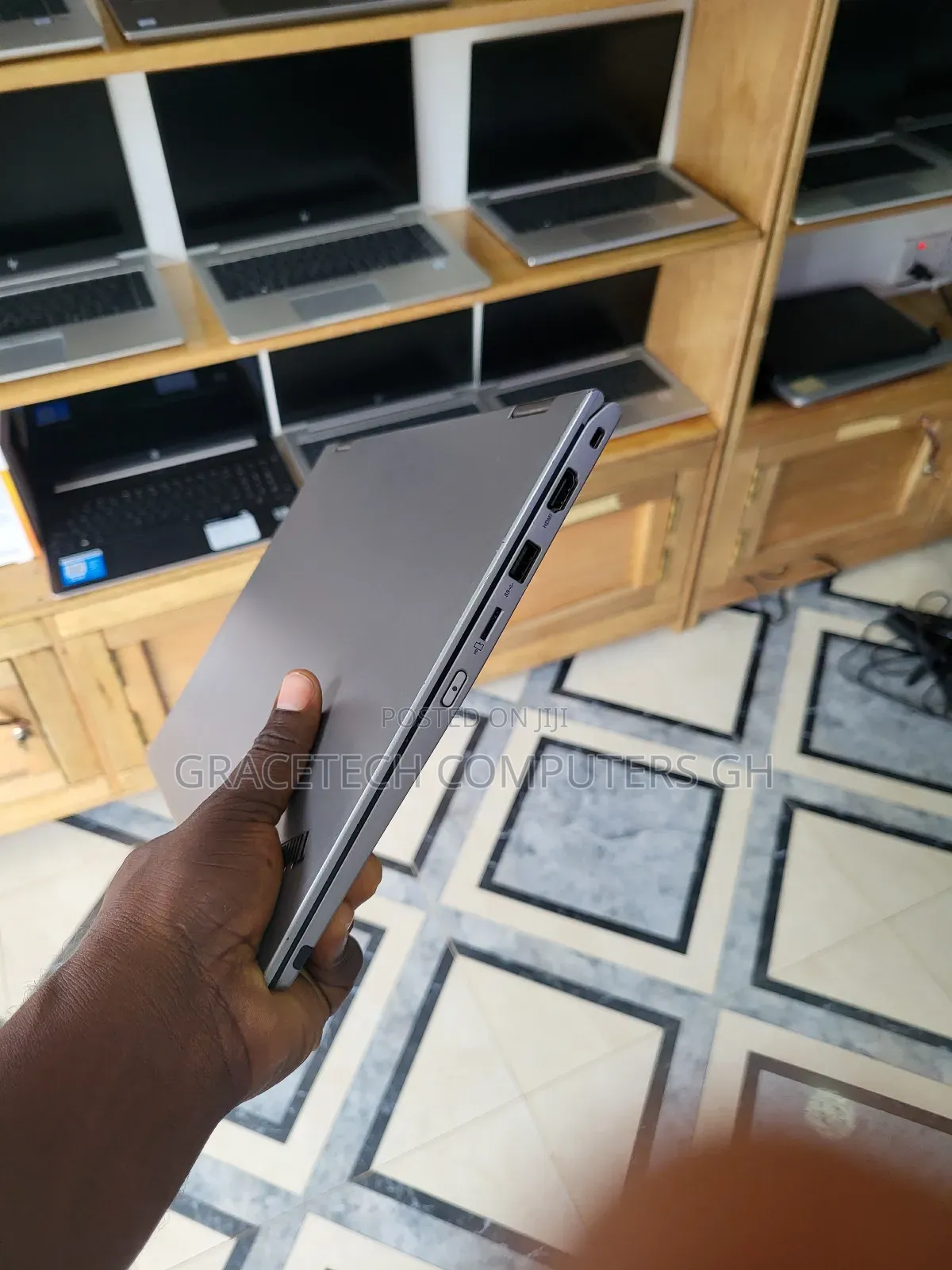 Laptop Lenovo ThinkPad X390 Yoga 8GB Intel Core I5 SSD 256GB
