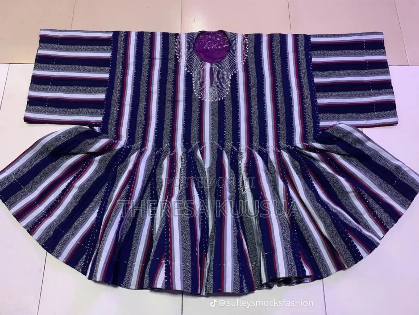 Gorgeous Northern Smock, Elegance in the Northern
