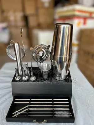 18pcs Cocktail Tools Set With Black Drawer