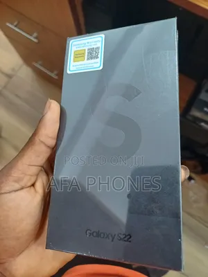 New Samsung Galaxy S22 5G 128 GB Black