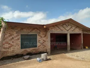 3bdrm House in Ejisu Adadientem for sale