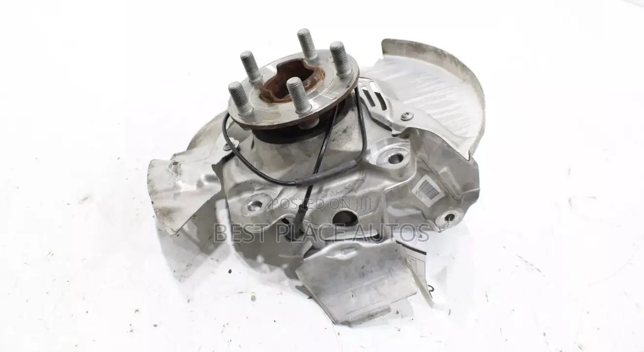 Range Rover Evoque 2020-2022 Front Right Hub