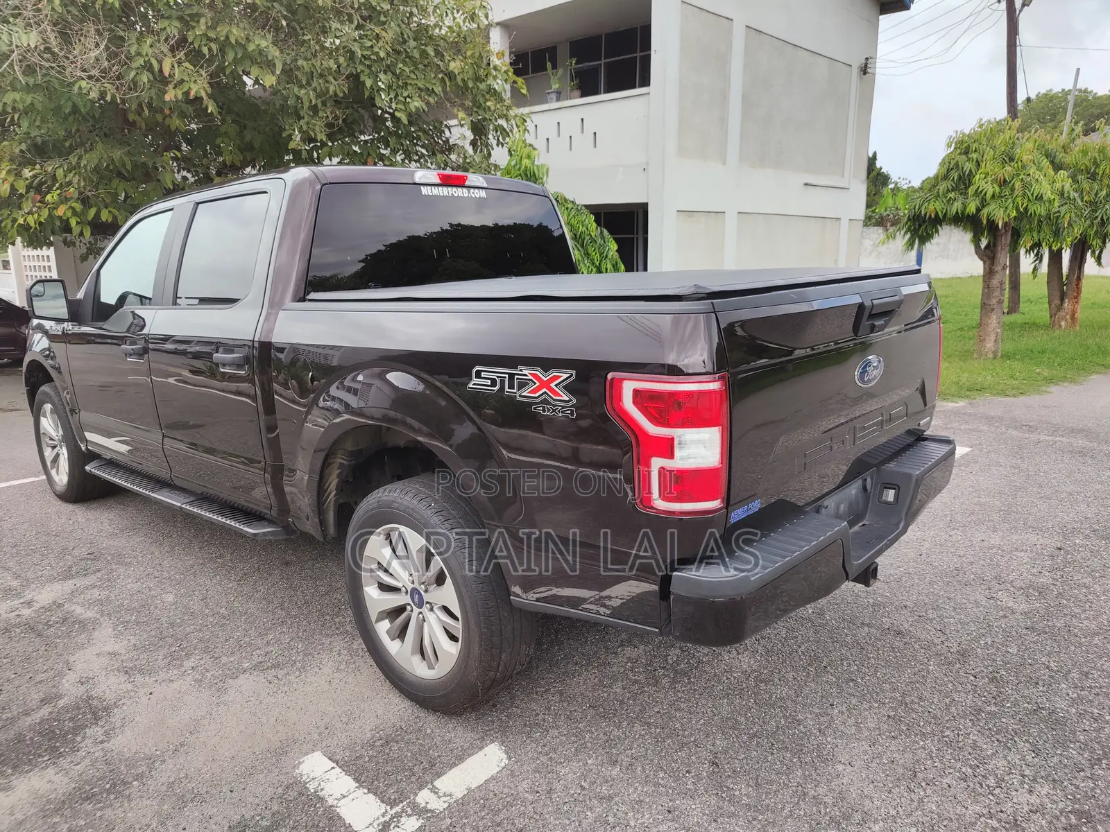 Ford F-150 Lariat 4x4 SuperCrew Cab Styleside 5.5 ft. box 145 in. WB