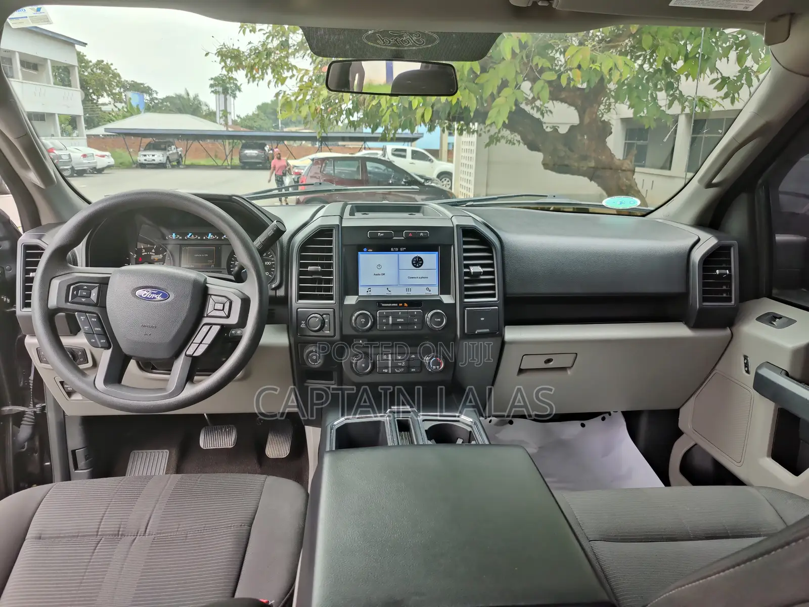 Ford F-150 Lariat 4x4 SuperCrew Cab Styleside 5.5 ft. box 145 in. WB