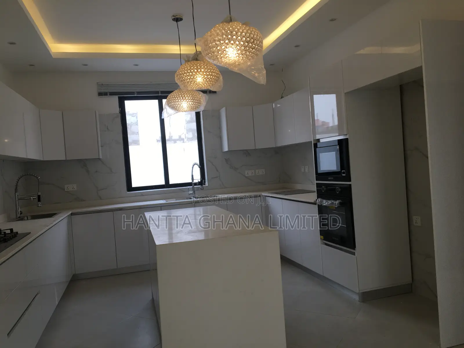 4bdrm House in Spintex, Baatsona Total for sale