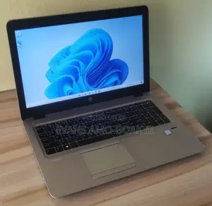 Laptop HP EliteBook 850 G4 8GB Intel Core I5 HDD+SSD 500GB