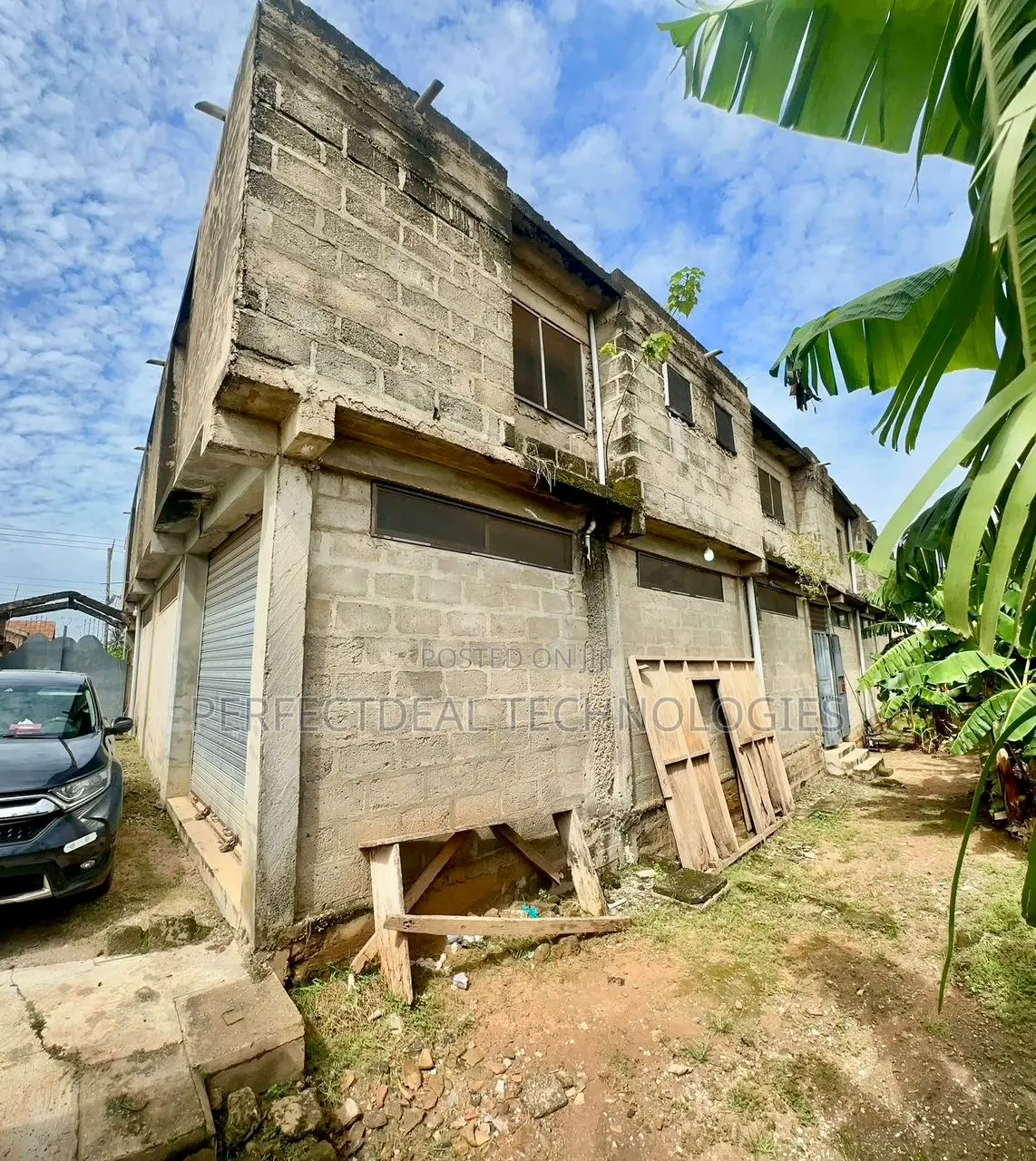 6bdrm House in Kumasi Metropolitan for sale