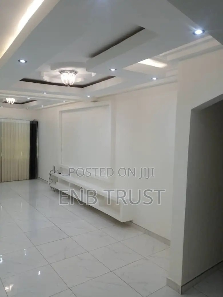 5bdrm House in Kasoa Old Barrier, Toll Booth for sale