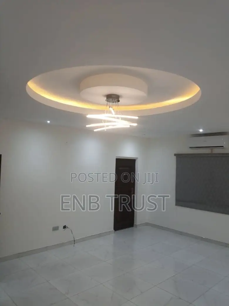 5bdrm House in Kasoa Old Barrier, Toll Booth for sale