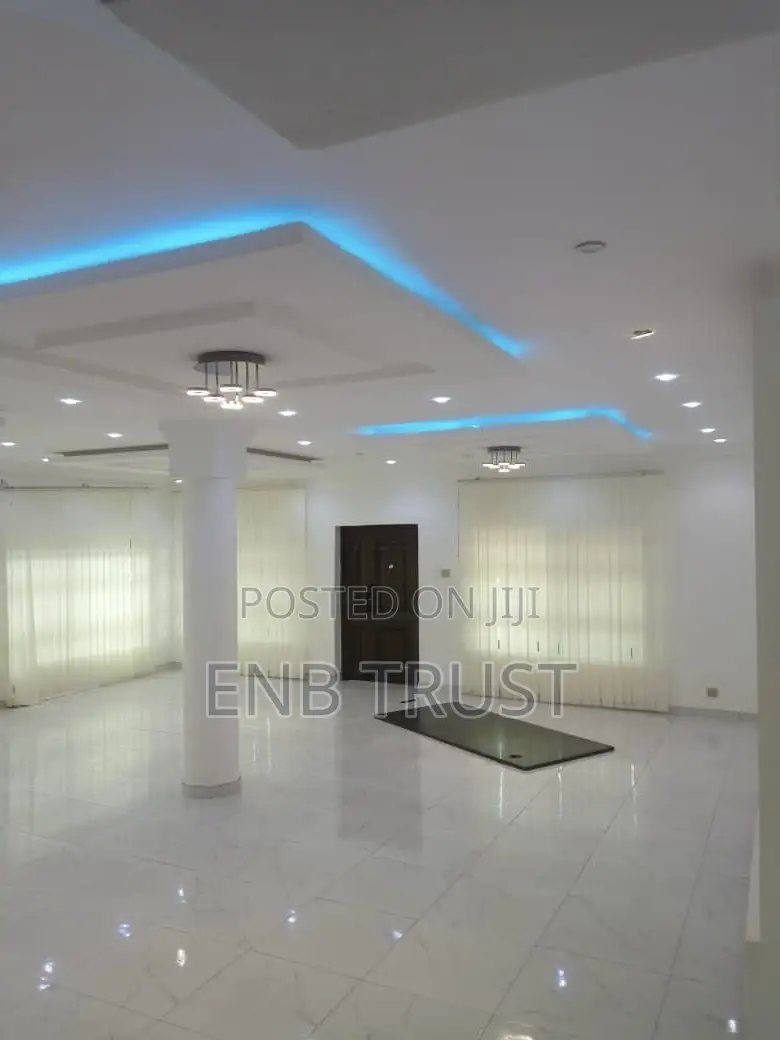 5bdrm House in Kasoa Old Barrier, Toll Booth for sale