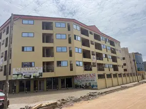 2bdrm Apartment in Coast Estate, Baatsona Total for rent