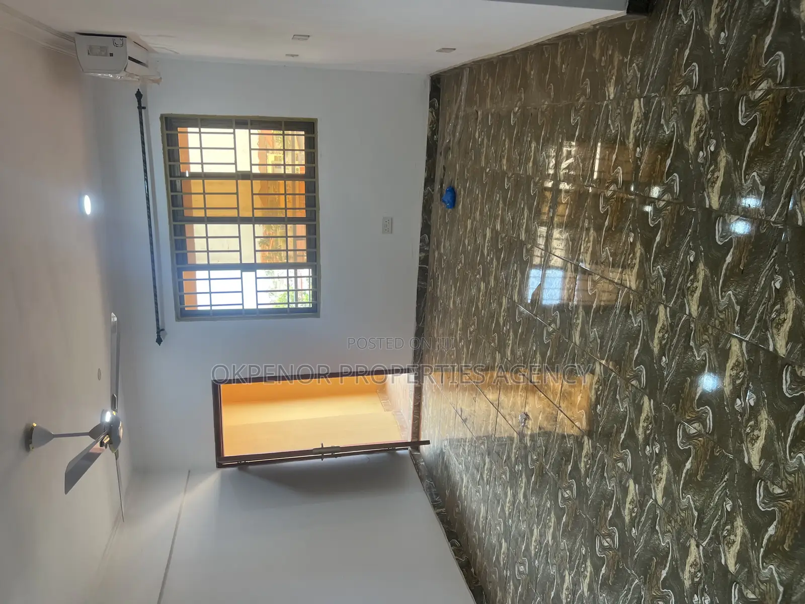 2bdrm Apartment in Coast Estate, Baatsona Total for rent