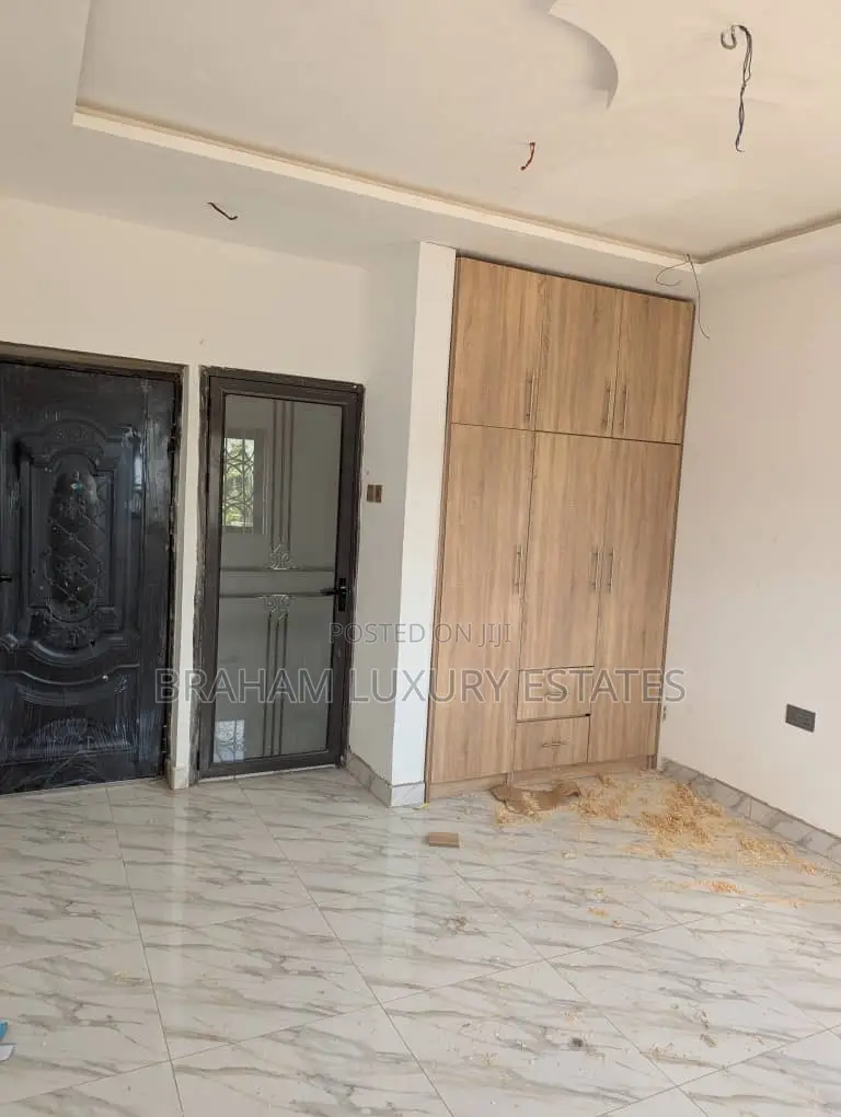 2bdrm Apartment in Braham Luxury, Achimota for rent
