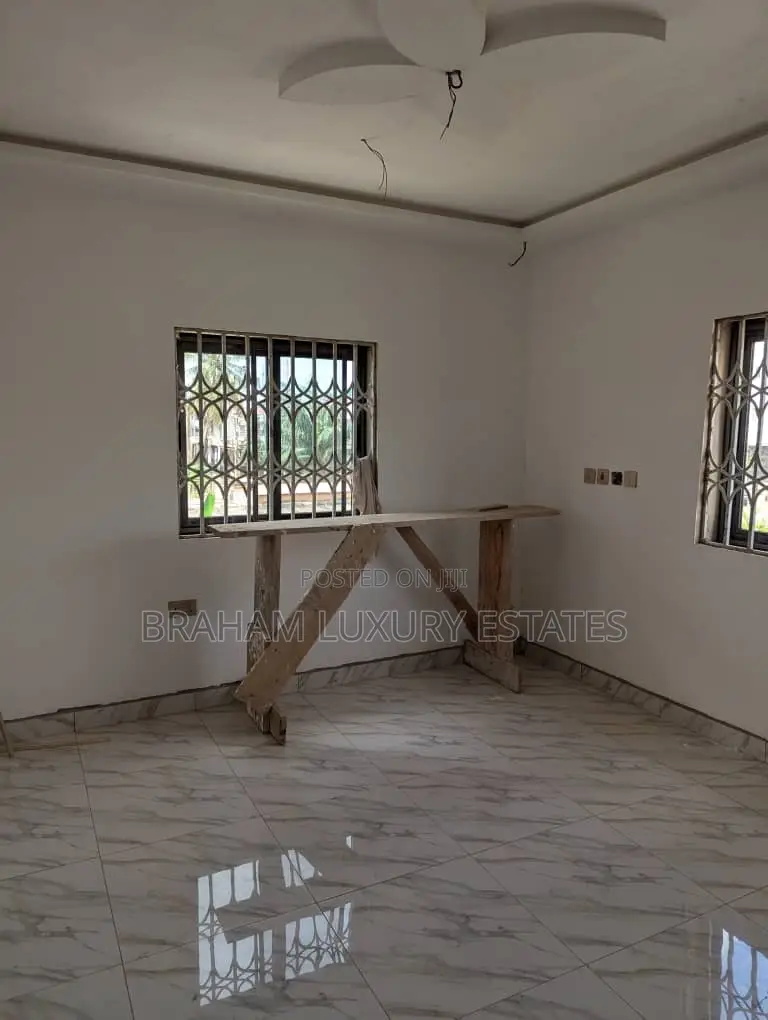 2bdrm Apartment in Braham Luxury, Achimota for rent
