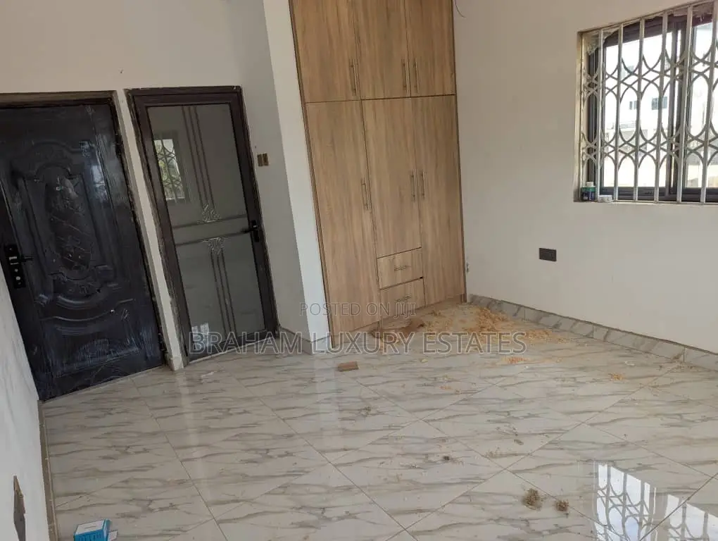 2bdrm Apartment in Braham Luxury, Achimota for rent