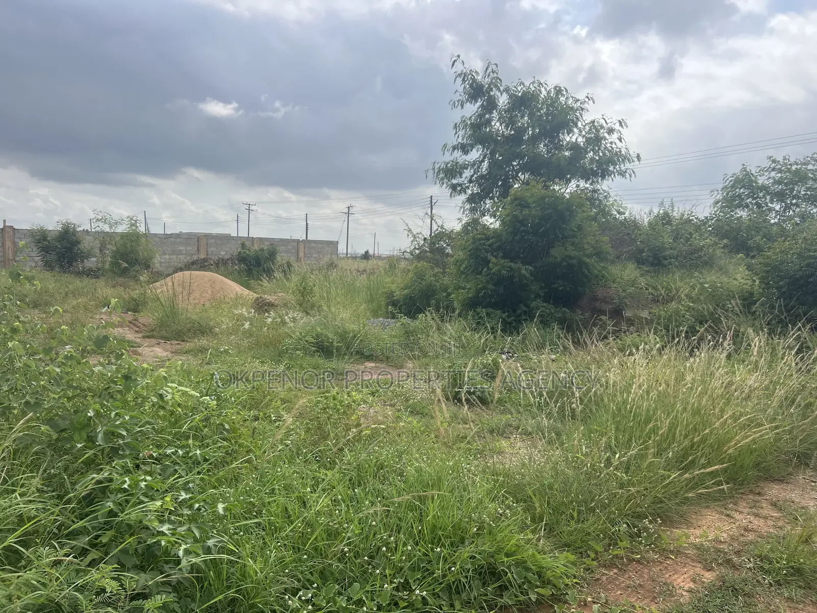 1plot for Sale at Tema Com24