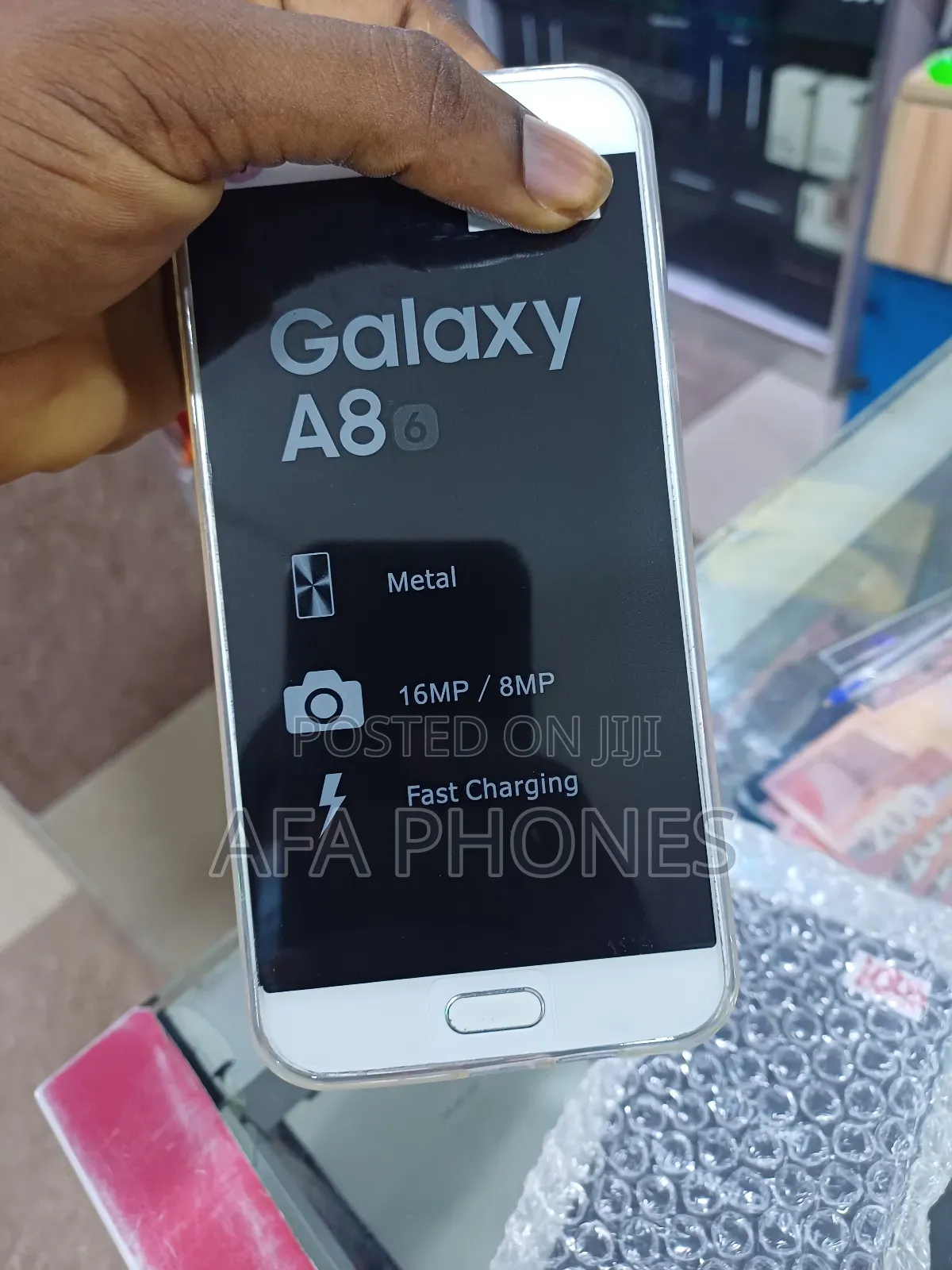 Samsung Galaxy A8 32 GB White