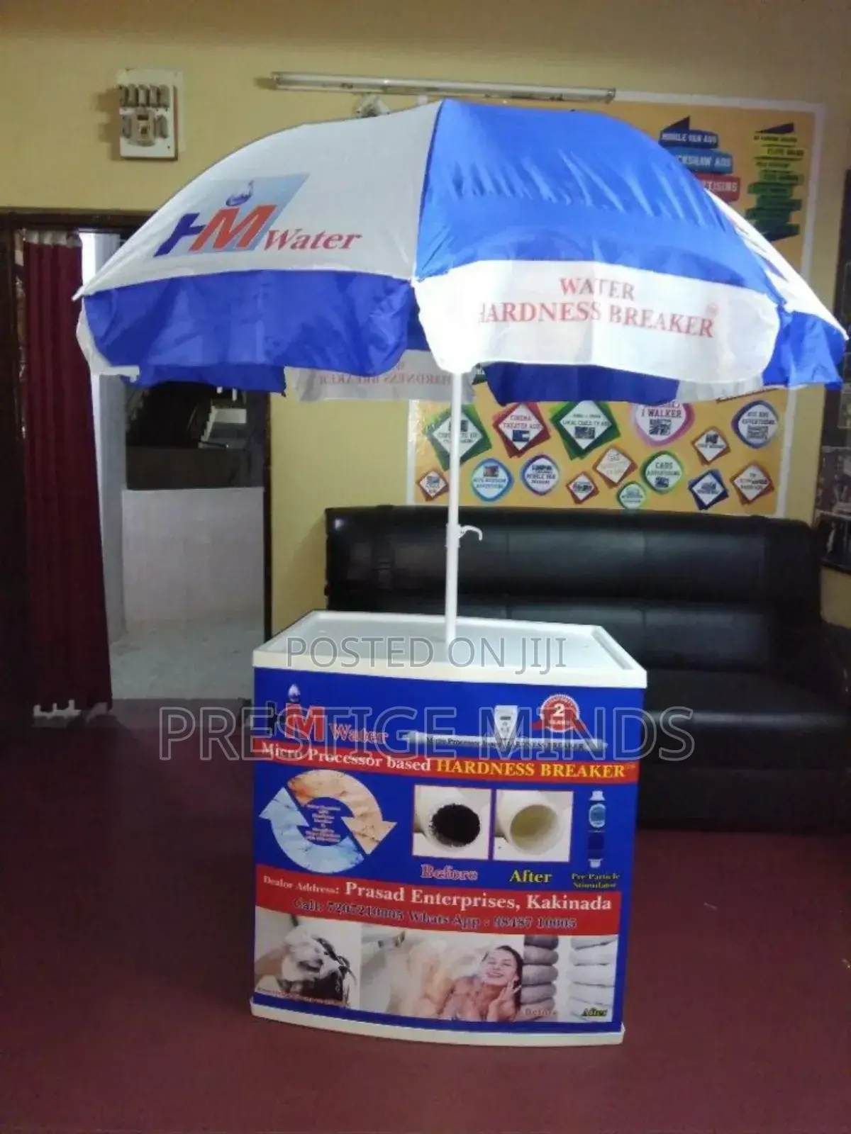 Promotional Table With Umbrella/Parasols