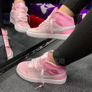 Air Jordan One Pink