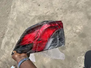2019,2020,2021,2022,2023,2024,2025 Taillight For Toyota Rav4