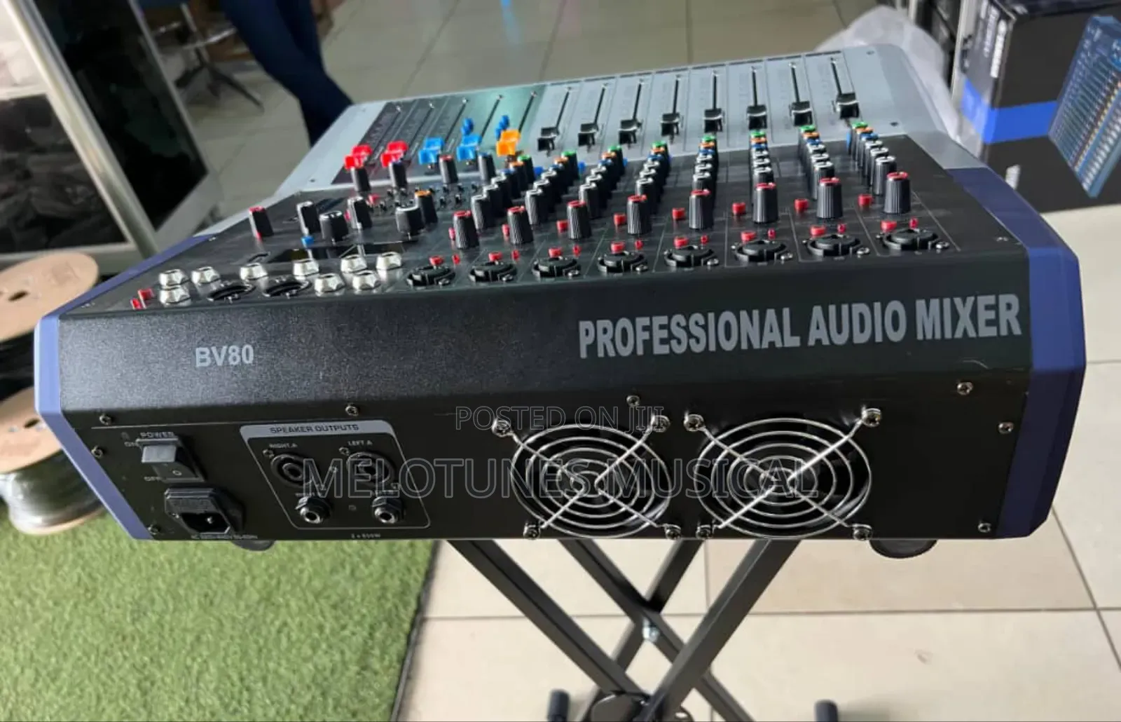 Yamaha Bv80 8-Channel Powered Audio Mixer
