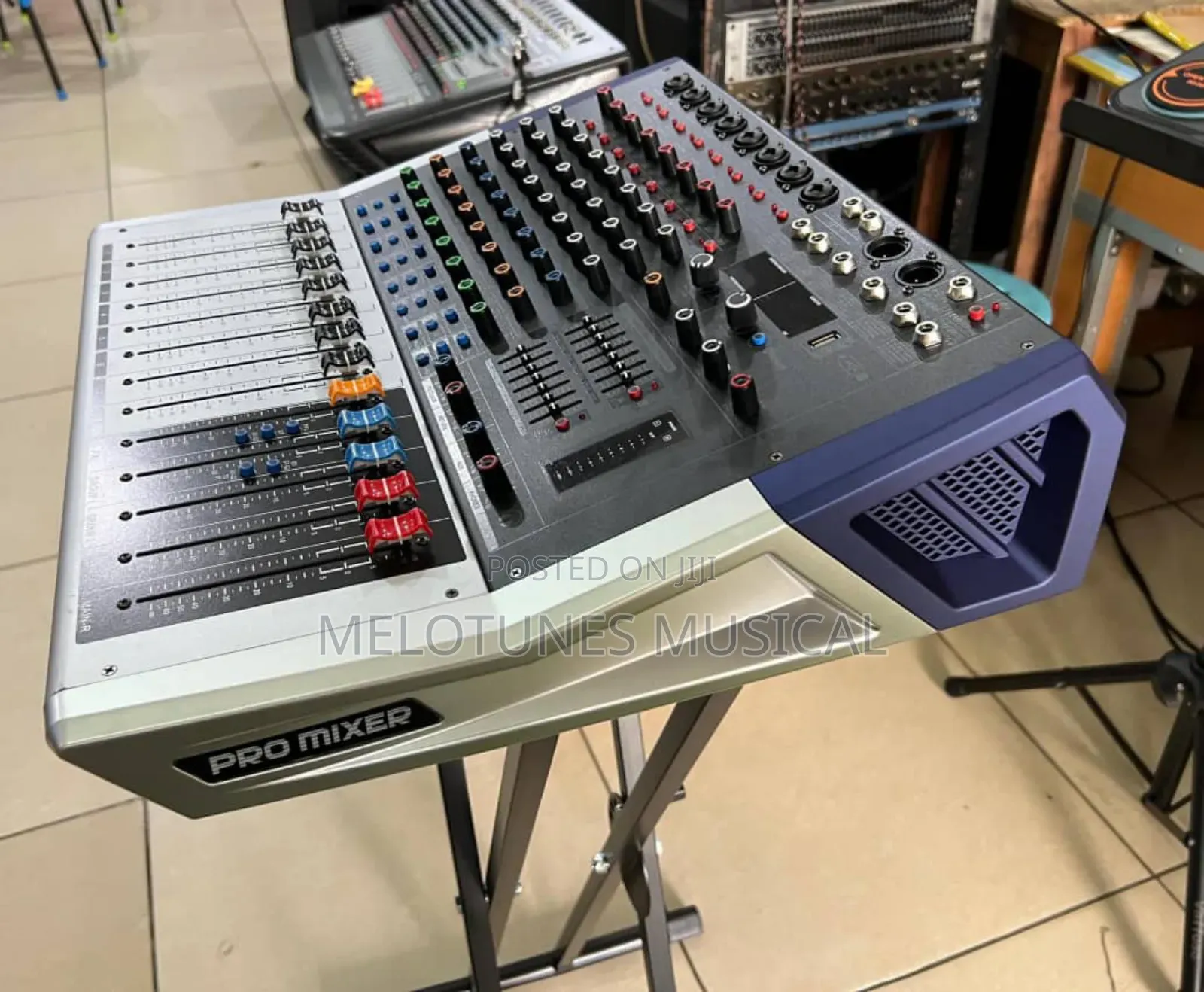 Yamaha Bv80 8-Channel Powered Audio Mixer