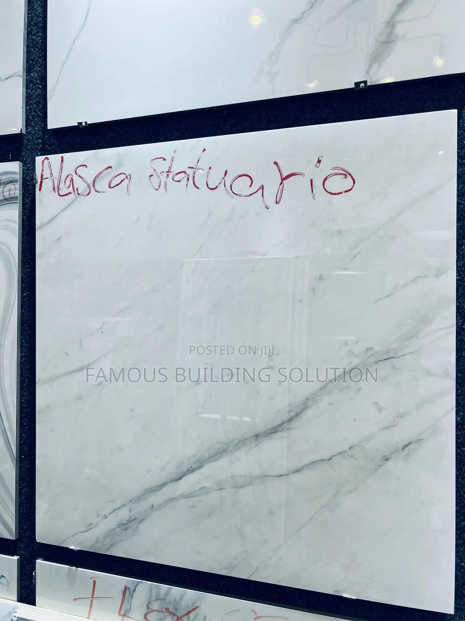 New Model of Porcelain Floor Tiles (60/60)