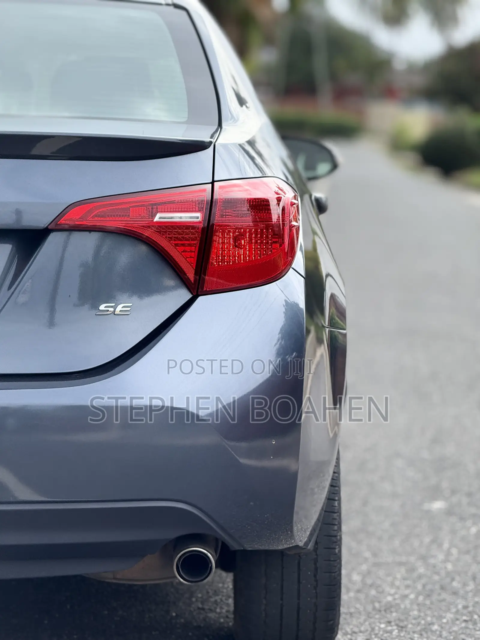 Toyota Corolla SE 4dr Sedan (1.8L 4cyl CVT) 2017 Gray