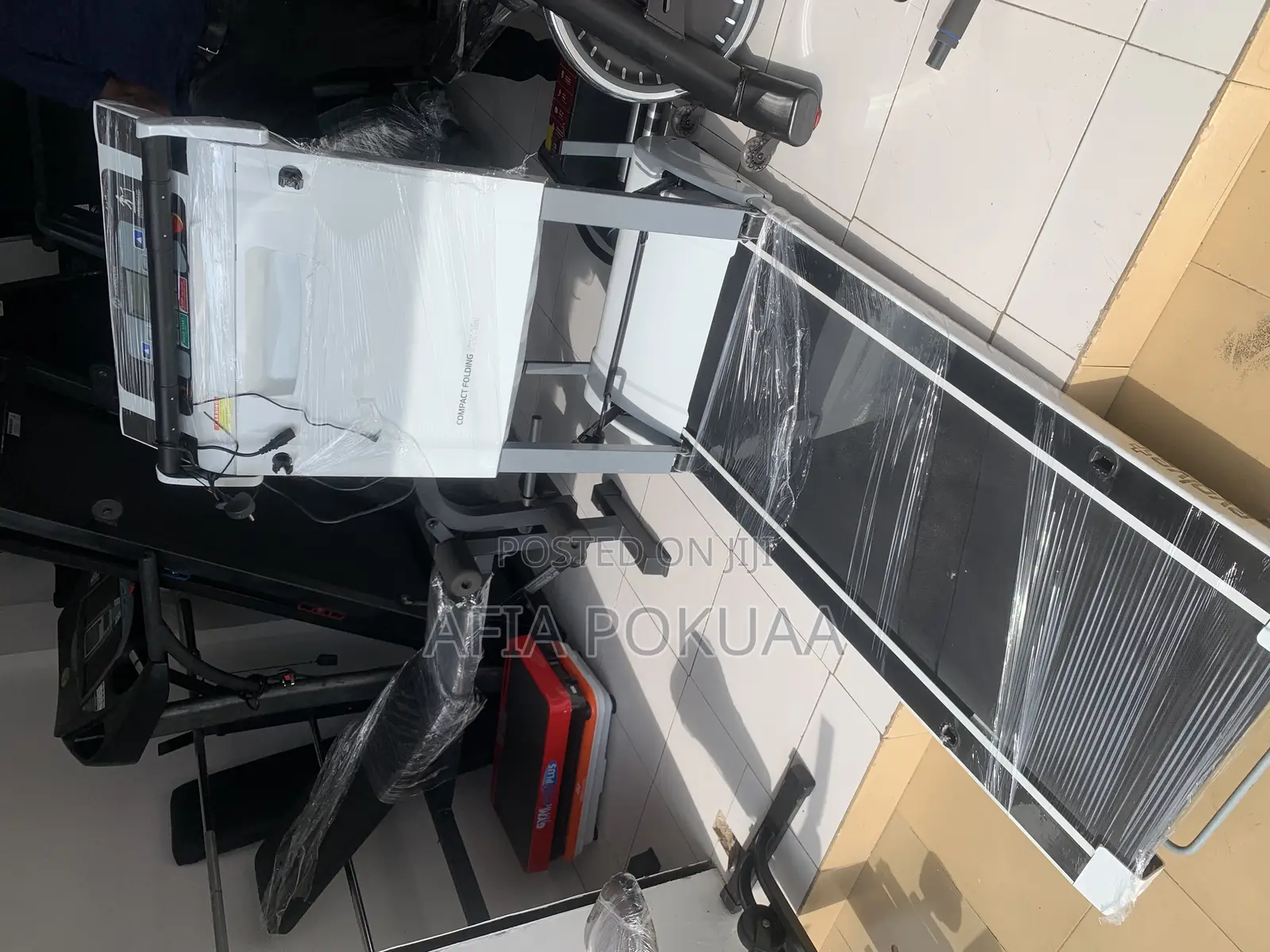 Compact Horizon Treadmill 125kg
