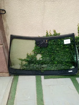 Mercedes Benz C300 2022 Front Windscreen Camera And Sensor