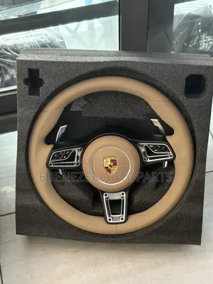 Photo - Porsche Cayenne Steering Wheel