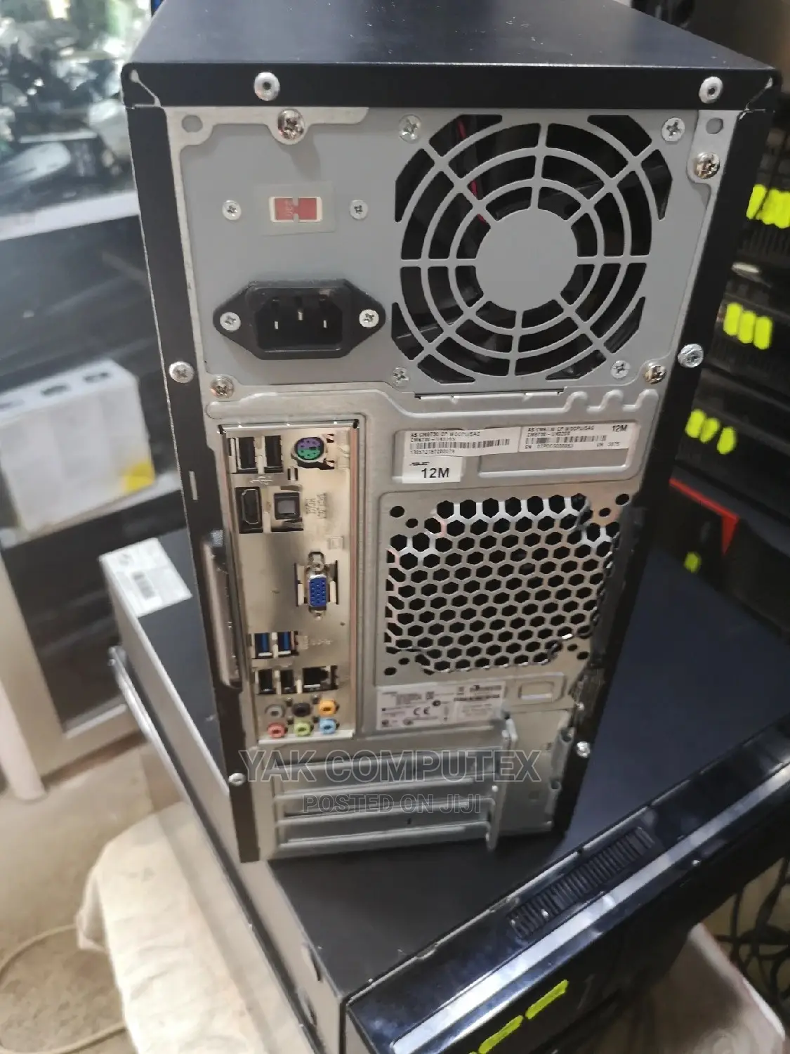 Desktop Computer Asus 12GB Intel Core i7 HDD 1T