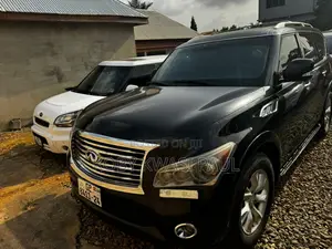Photo - Infiniti QX56 2012 Black