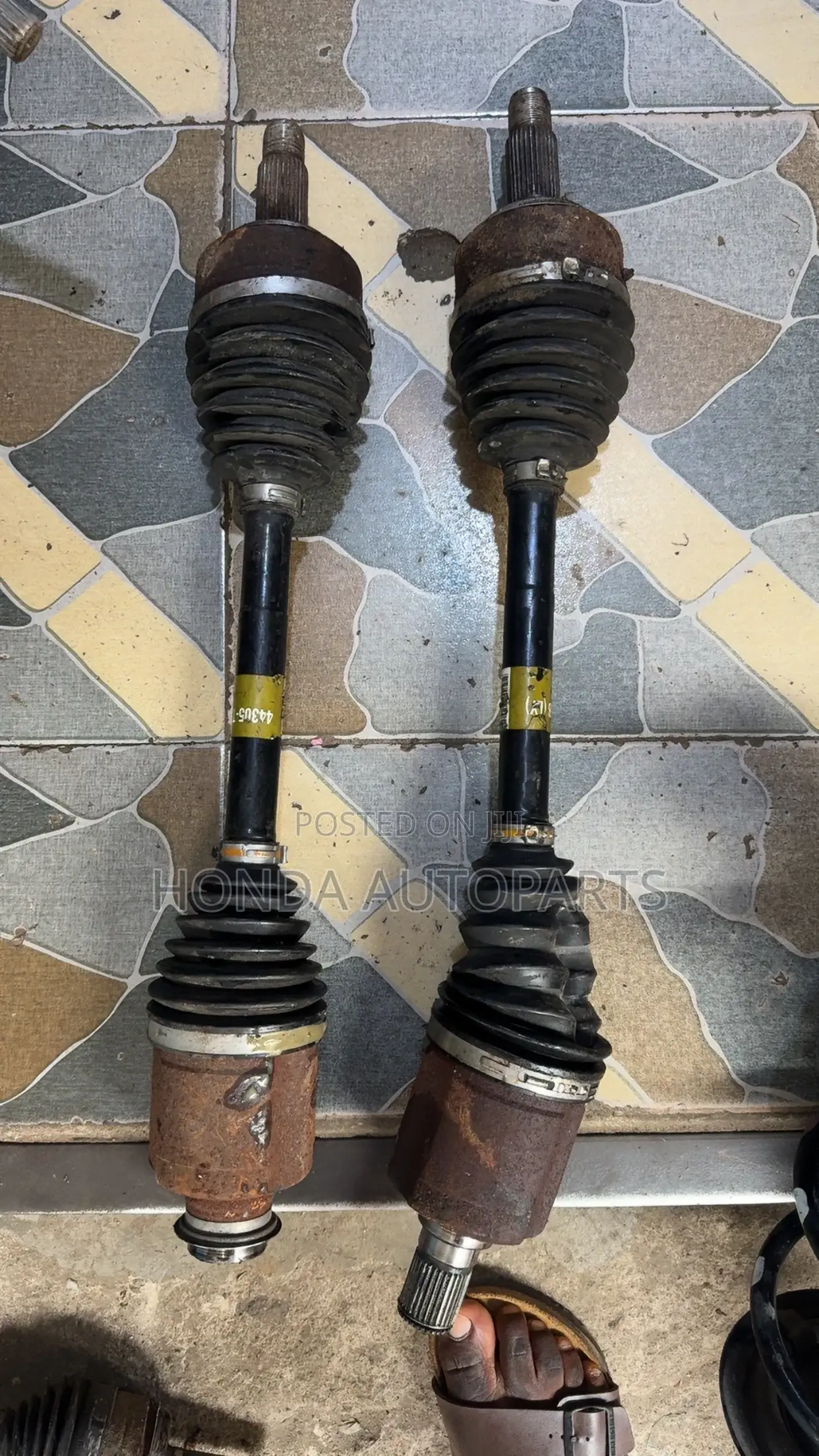 Acura RDX Front Shaft.