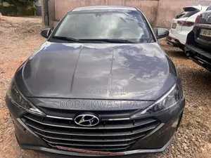 Photo - Hyundai Elantra SE 2019 Gray