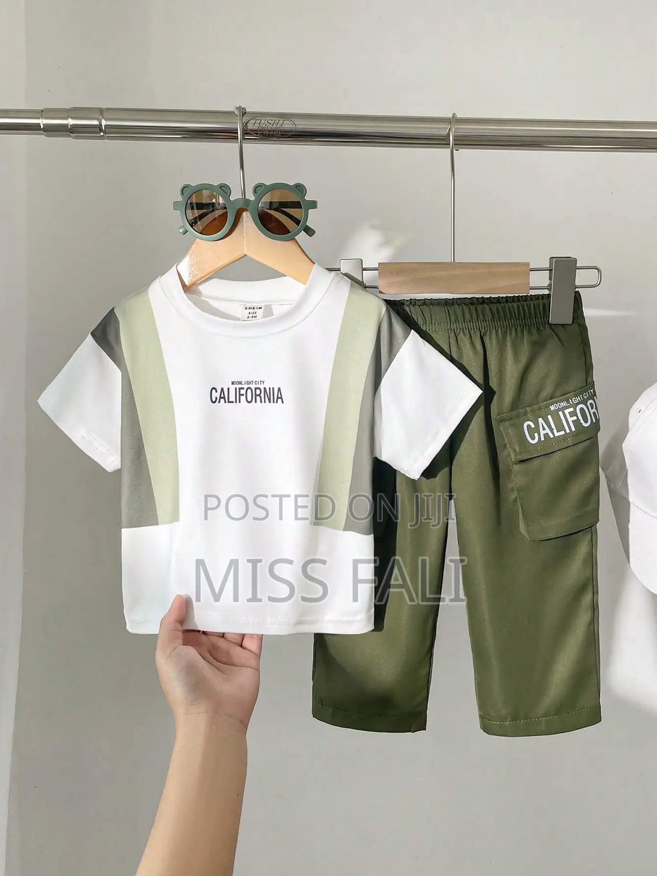 2pcs T-Shirt and Olive Green Cargo Pants. 9-12m