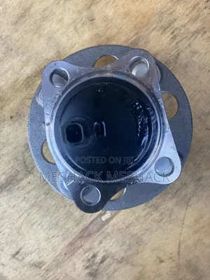 Toyota Yaris Front and Back Hub