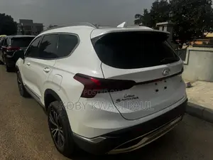 Hyundai Santa Fe Limited 2023 White