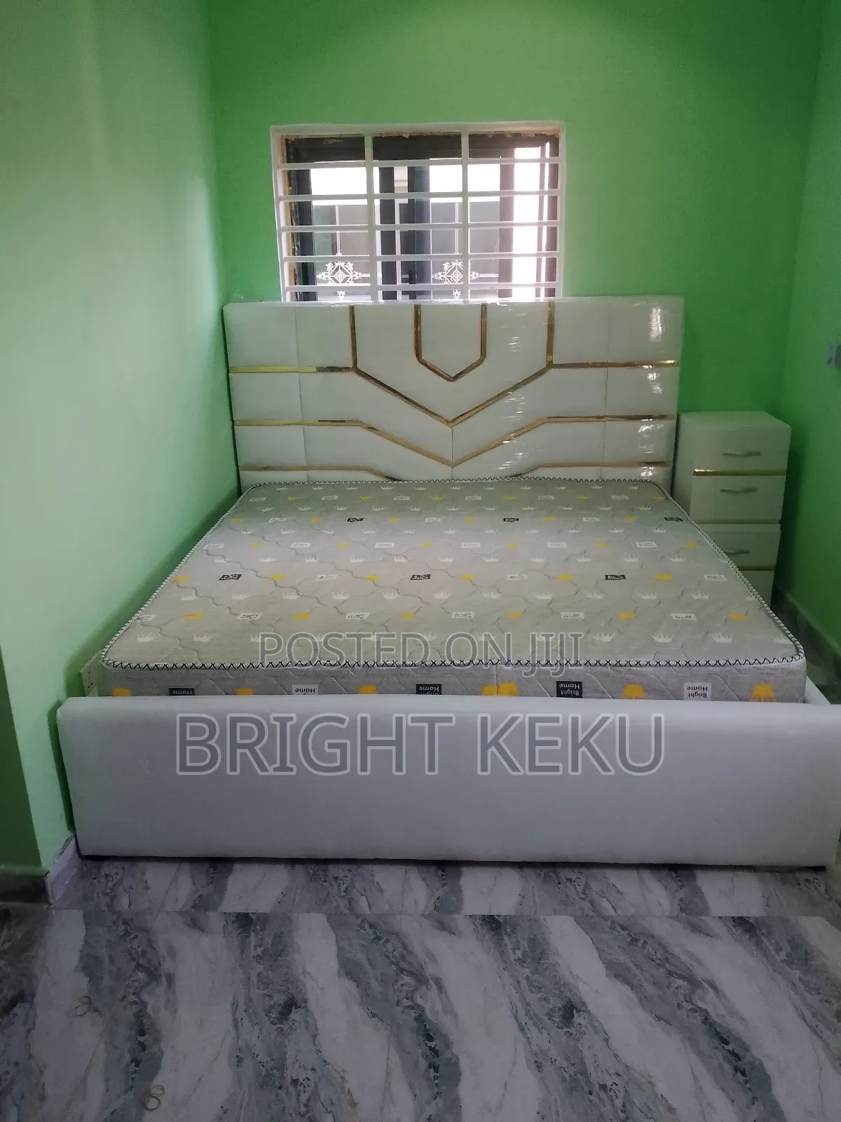 White Queen Size Bed Frame With Mattress Is Available