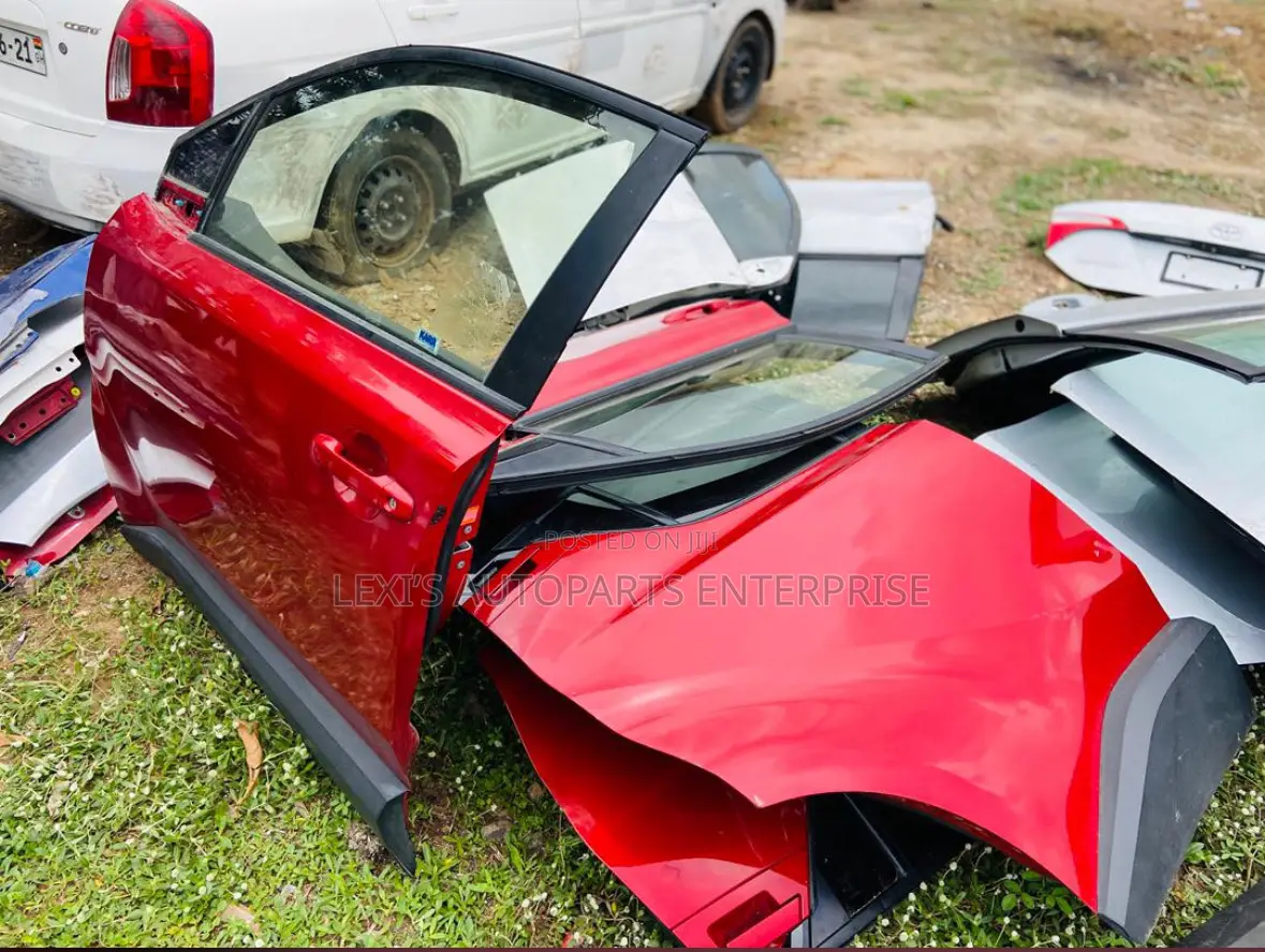 Toyota Chr 2017-2020 Doors Available