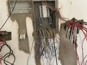 Electrictian